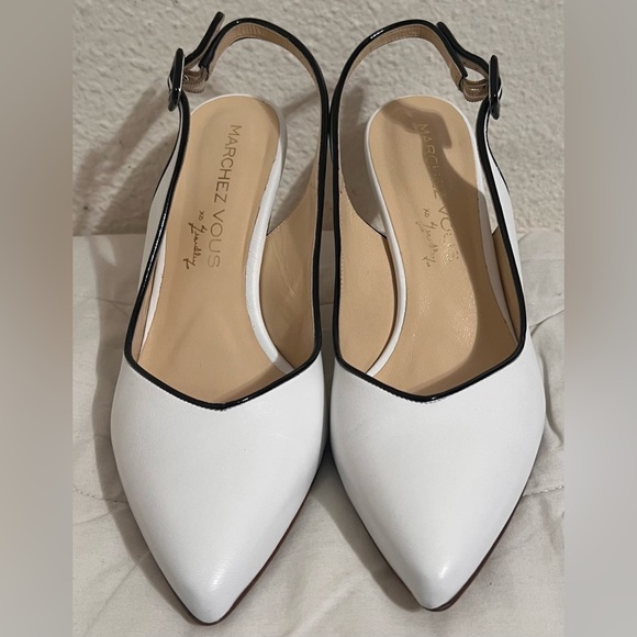 EUC Marchez Vous Mara White Napa Heels Trimmed in Black Buckle closure size 10 - Picture 1 of 5